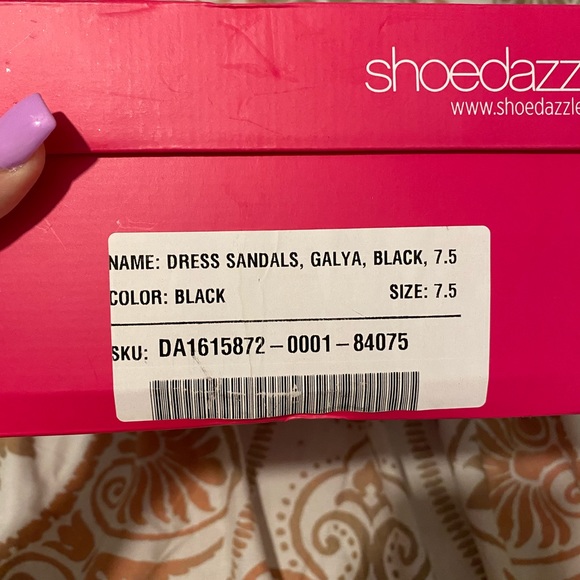 Brand new, simple, minimal black heeled sandal - Picture 5 of 6